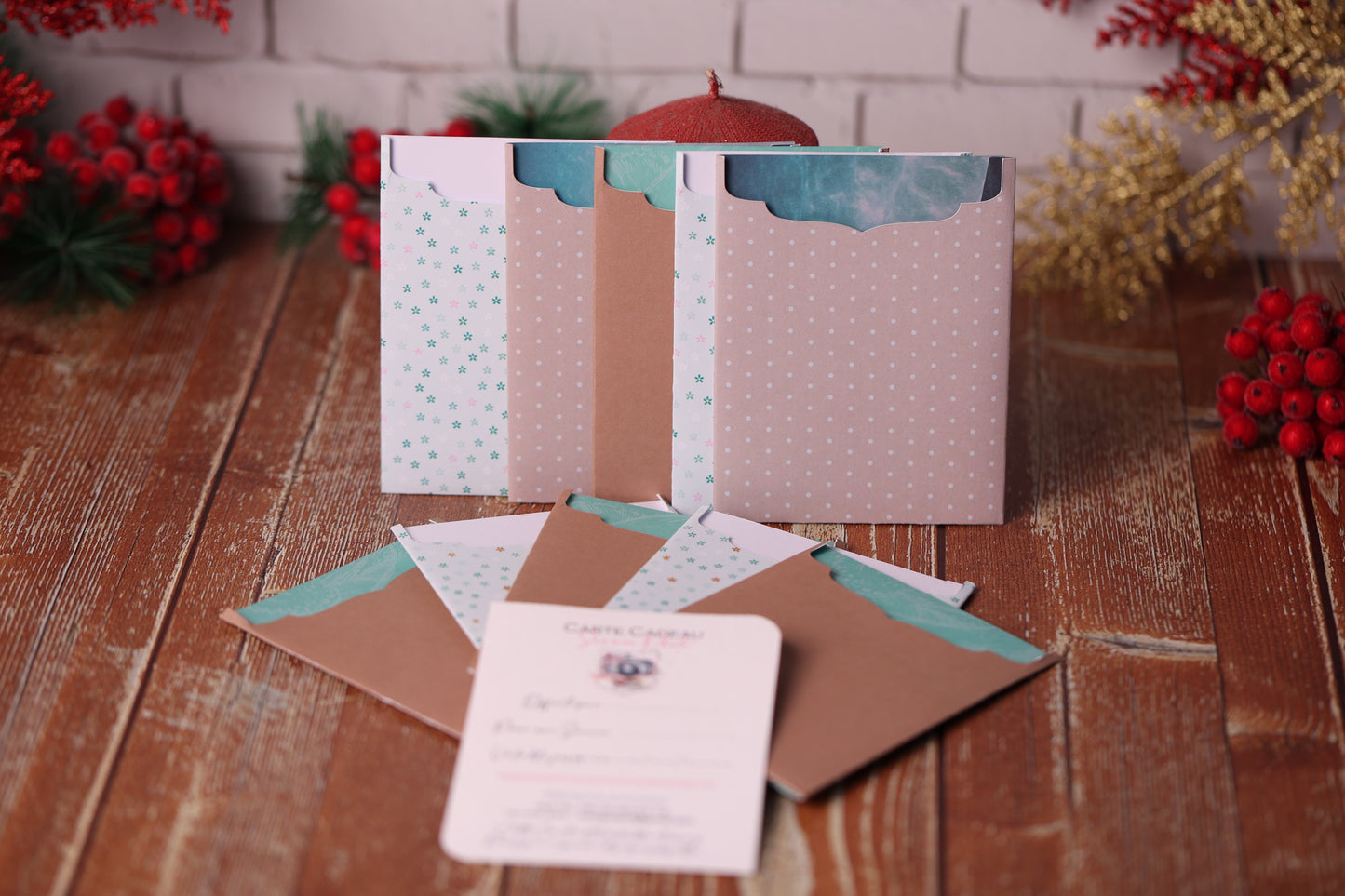 Lot de 10 Cartes Cadeaux Personnalisées - Noël CHIC assorties