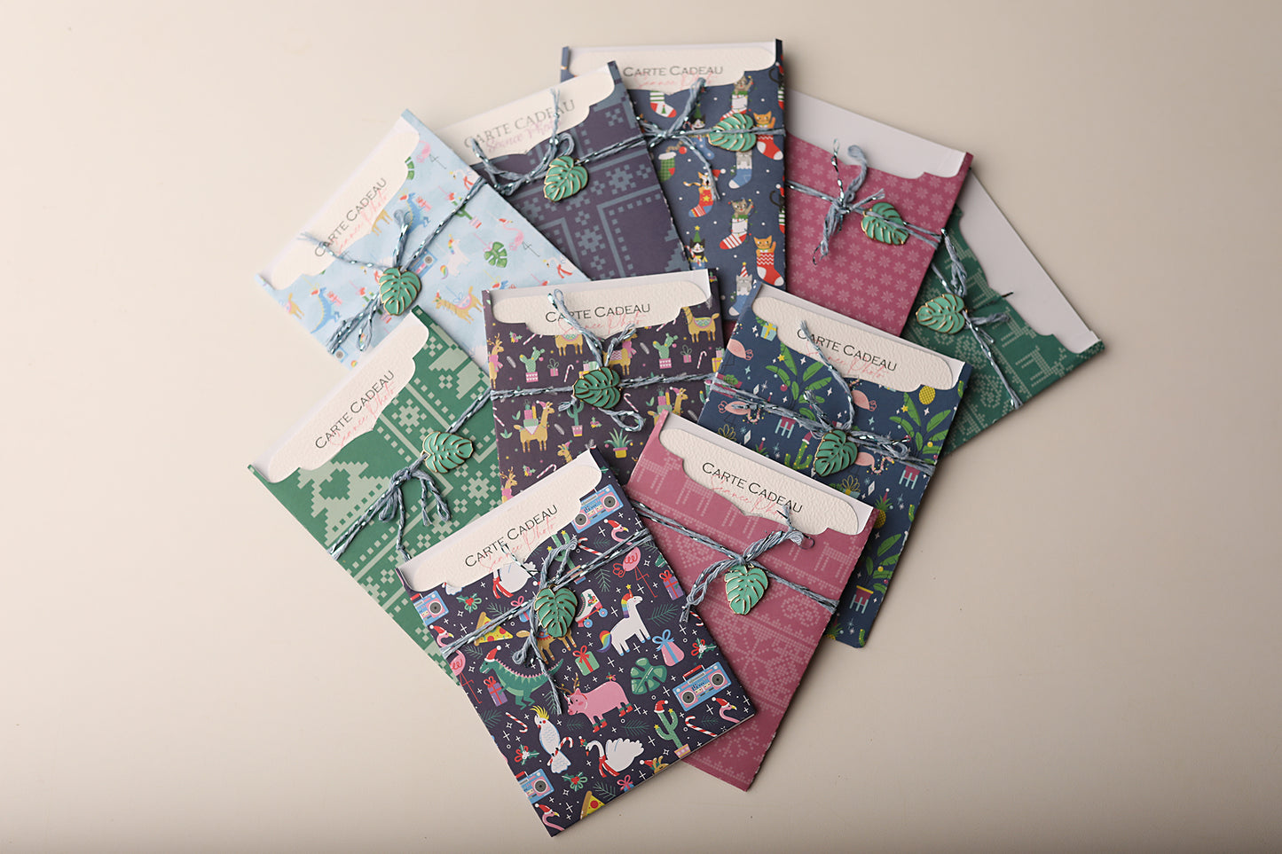 Lot de 10 Cartes Cadeaux Personnalisées - Noël Fun assorties