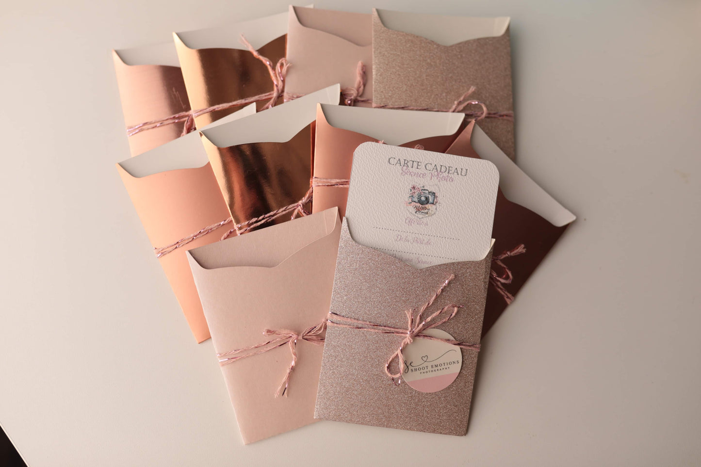 Lot de 10 Cartes Cadeaux Personnalisées - Collection Prestige Rose Gold