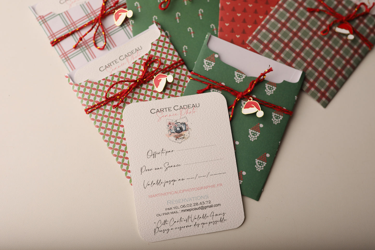Lot de 10 Cartes Cadeaux Personnalisées - Noël Traditionnel assorties